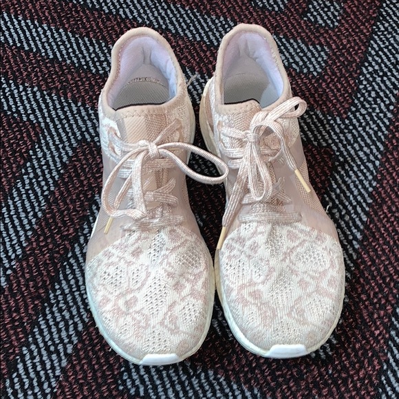 adidas Shoes - Adidas Running Shoe